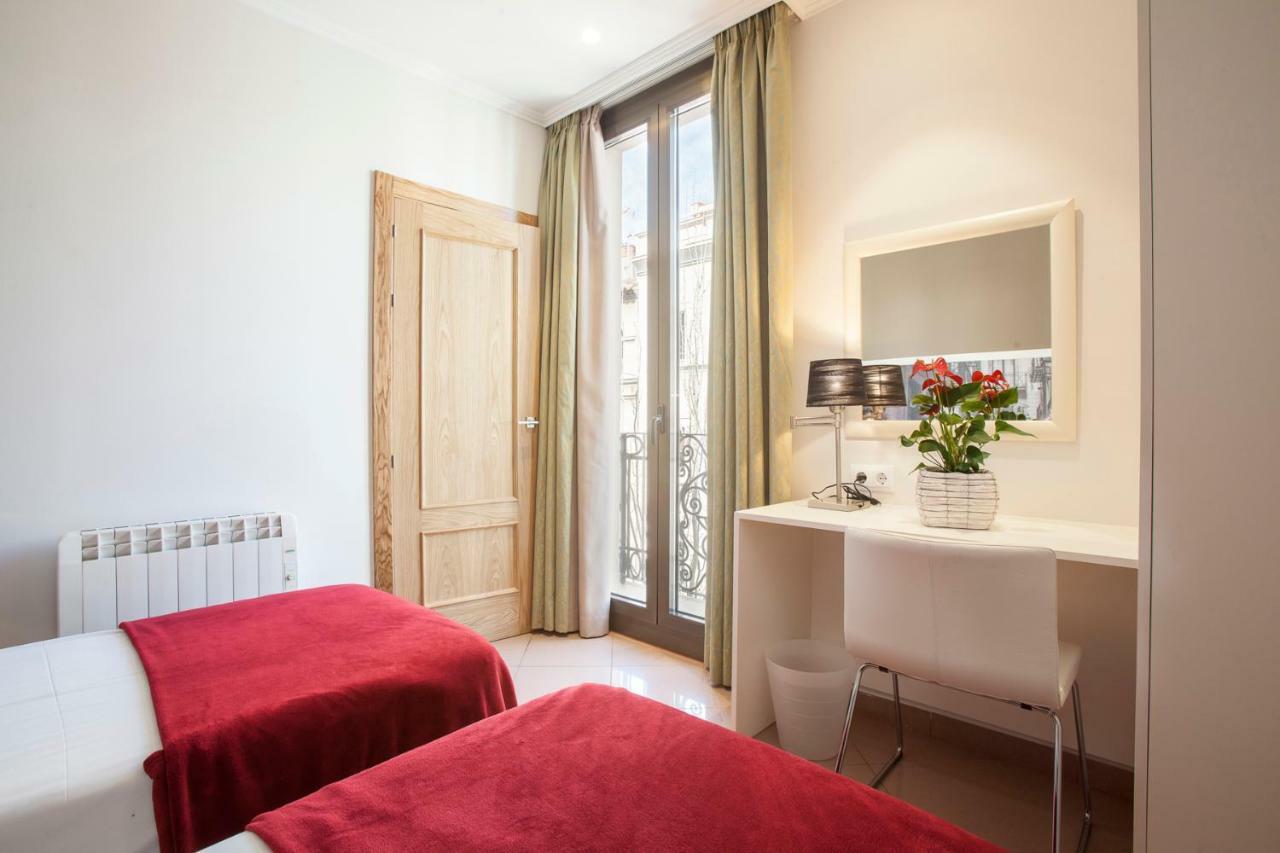 Bcngotic 22 Apartment Барселона Екстериор снимка